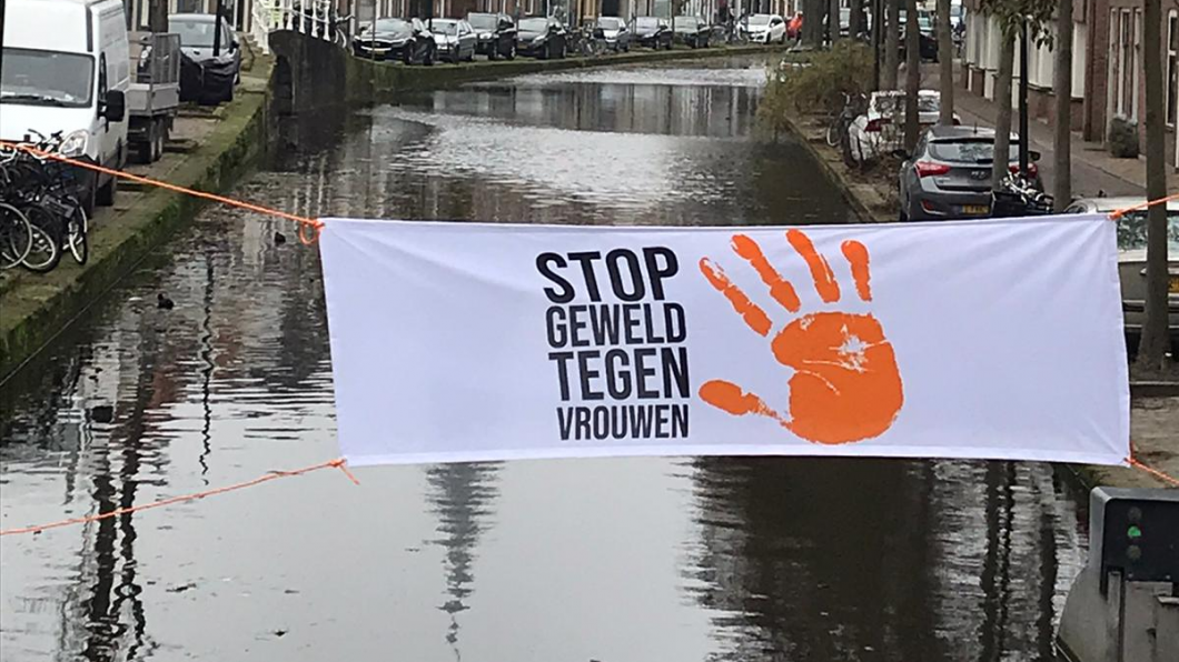 Spandoek gracht geweld tegen vrouwen