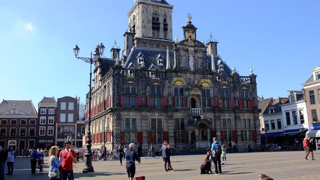 Sterk bestuur, verstandige keuzes Sterk bestuur, verstandige keuzes