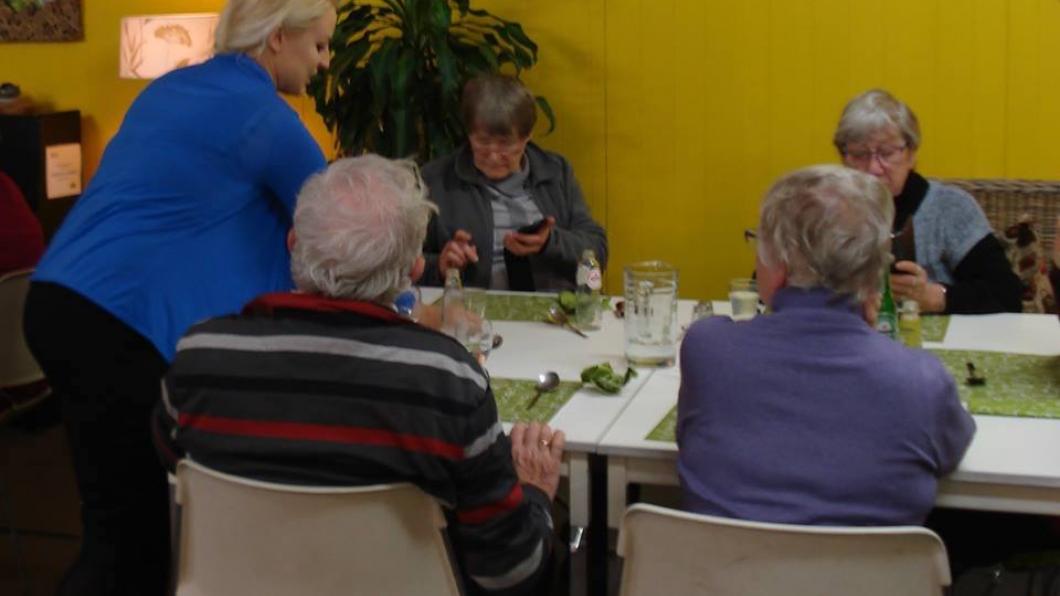 Eten buurthuis Voorhof II