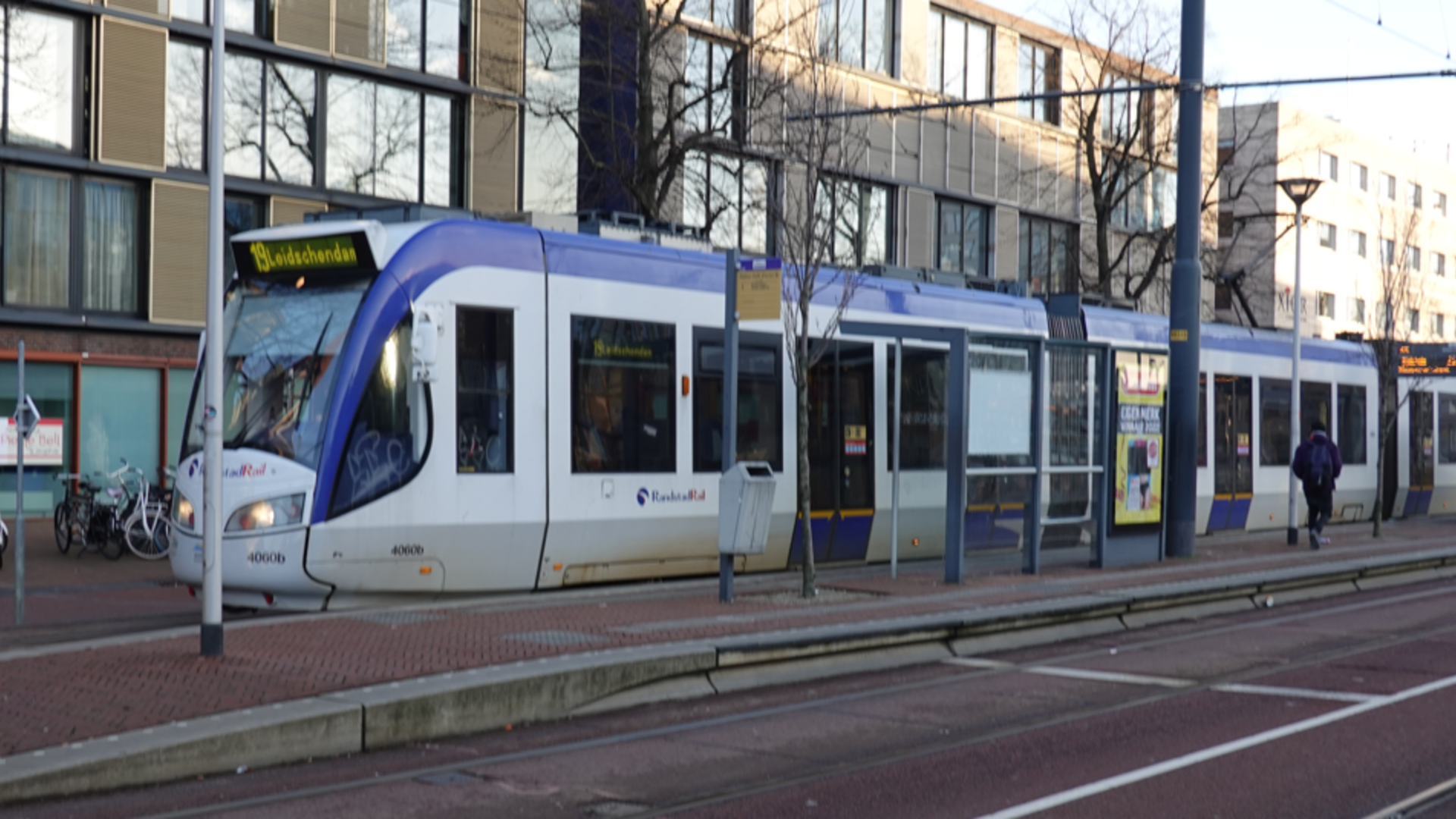 tram 19